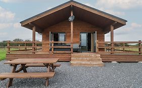 The Lodge At Crossroads Farm